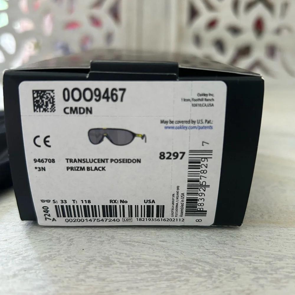 NIB Oakley CMDN Sunglasses Translucent Poseidon Prizm Black Sanctuary Collection